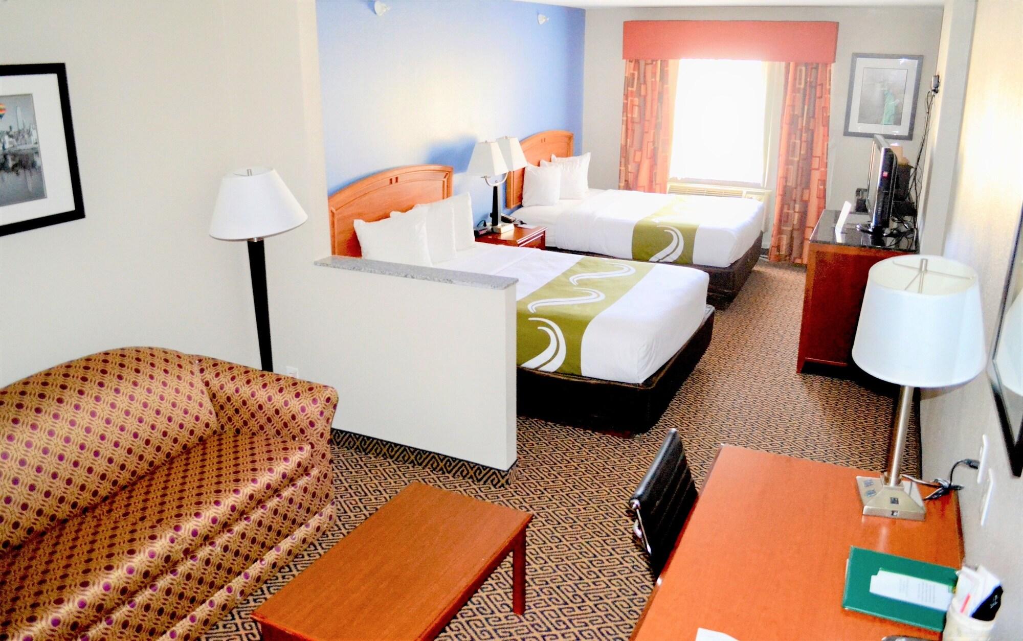 Quality Suites Tulsa I-44