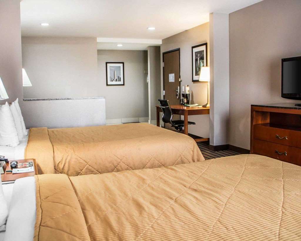 Hotel Quality Suites Tulsa I-44 Tulsa